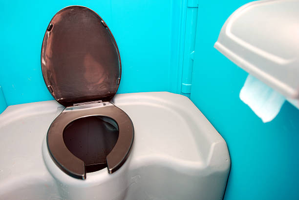 Best Porta potty delivery and setup  in Gibsonton, FL