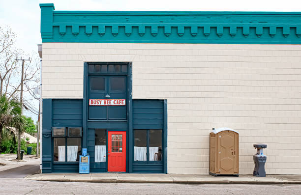 Best Best portable toilet rental  in Gibsonton, FL