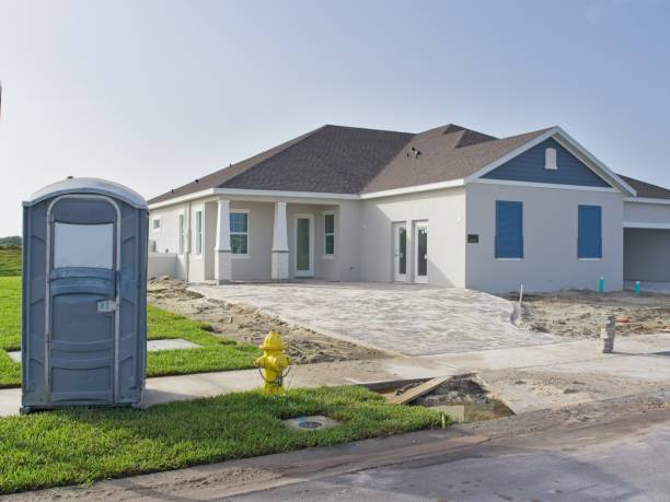 Best Best portable toilet rental  in Gibsonton, FL