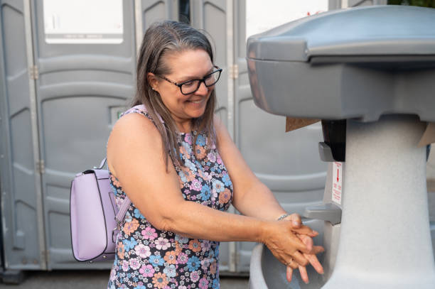 Best Affordable porta potty rental  in Gibsonton, FL